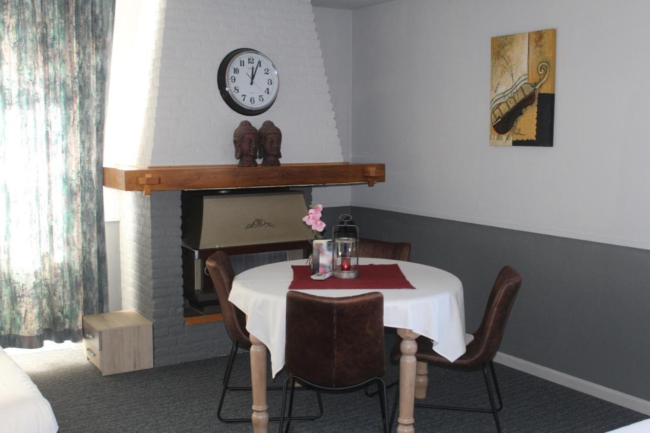 Hotel,Cafe,Biljart Pot Groenlo Zewnętrze zdjęcie